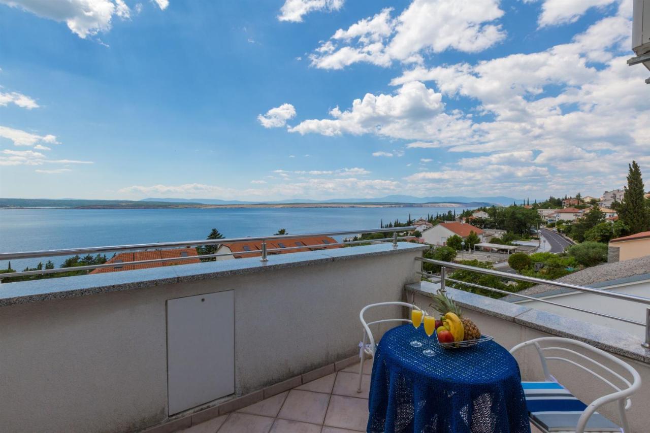 Apartments Vanessa Dramalj Ngoại thất bức ảnh