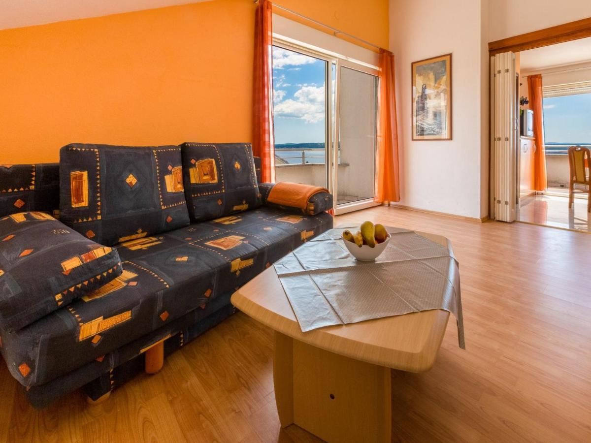 Apartments Vanessa Dramalj Ngoại thất bức ảnh