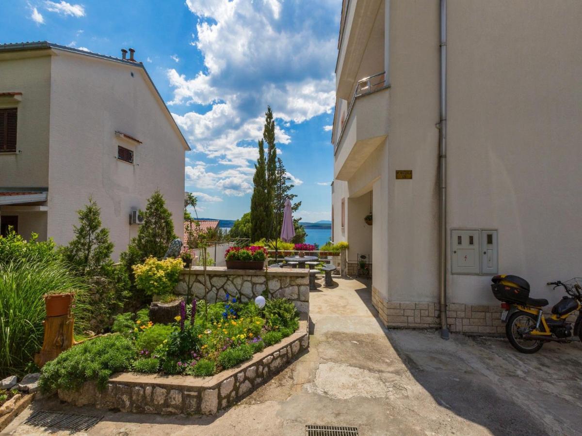 Apartments Vanessa Dramalj Ngoại thất bức ảnh